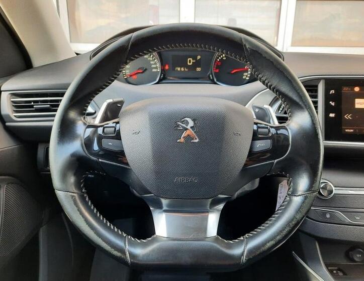 Peugeot 308 17