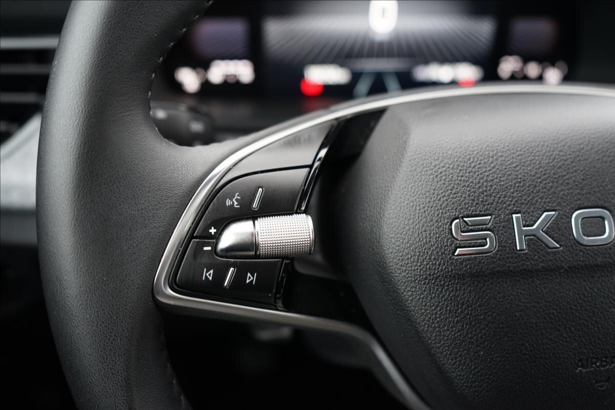 Škoda Scala Hatchback 999,0 85 kw