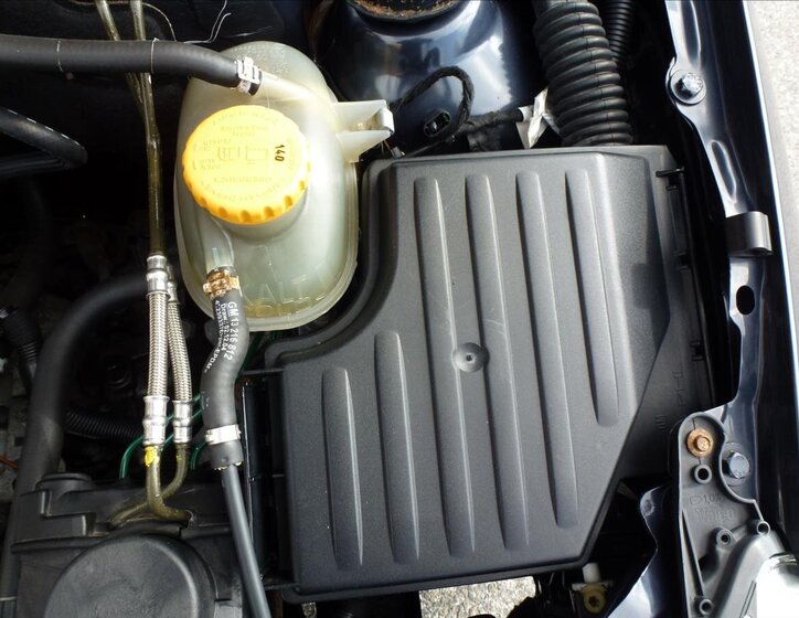 Opel Tigra Kabriolet 1,4 l 66 kw