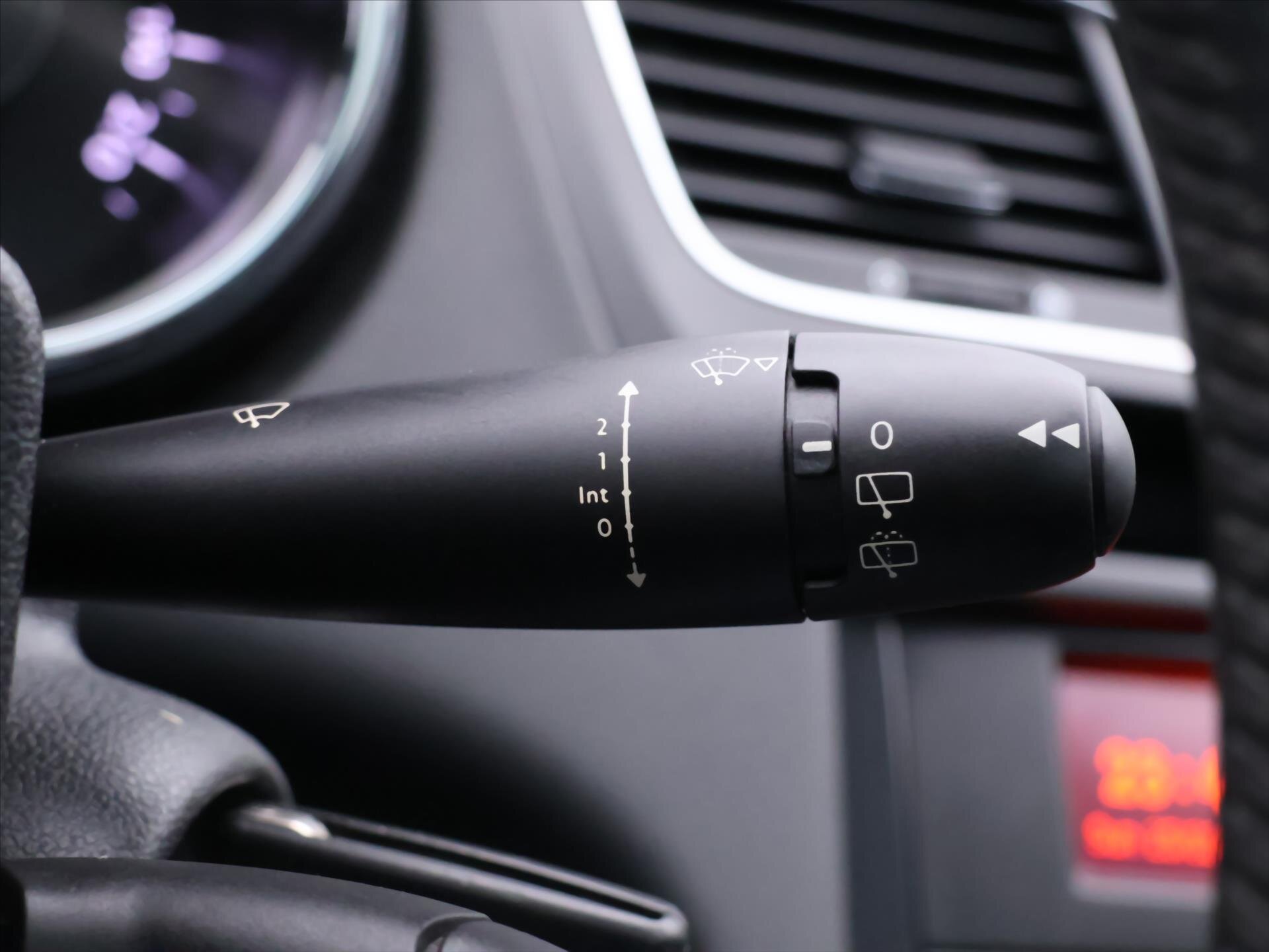 Peugeot 5008 MPV 1,6 l 88 kw