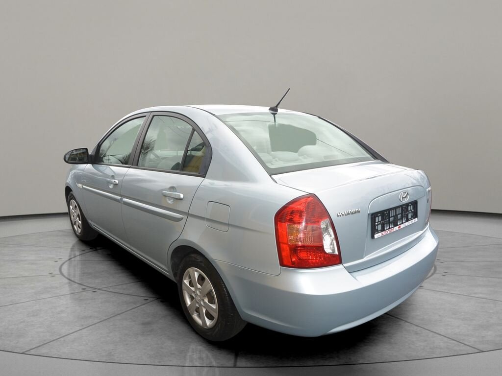 Hyundai Accent Hatchback 1,5 l 81 kw