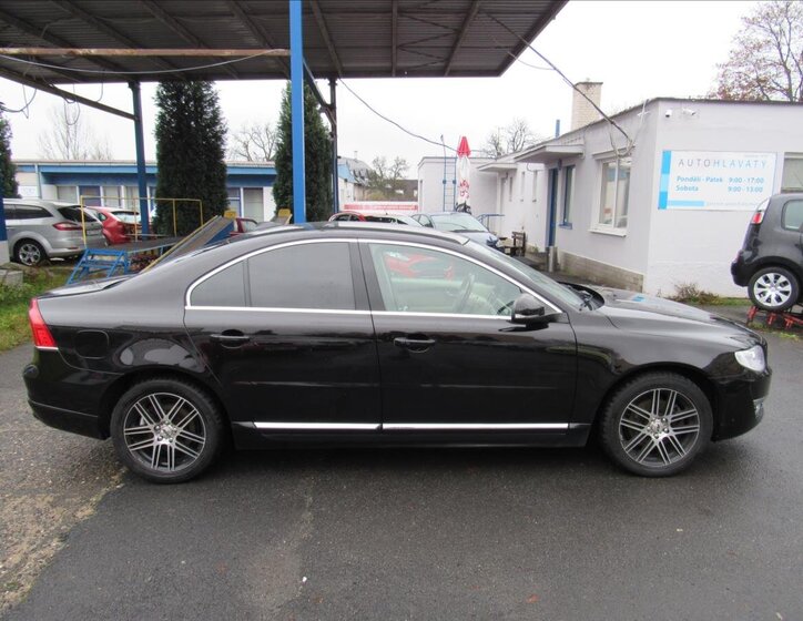 Volvo S80 Sedan / Limuzína 2,0 l 133 kw