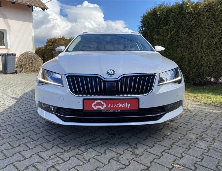 Škoda Superb Kombi 2,0 l 110 kw