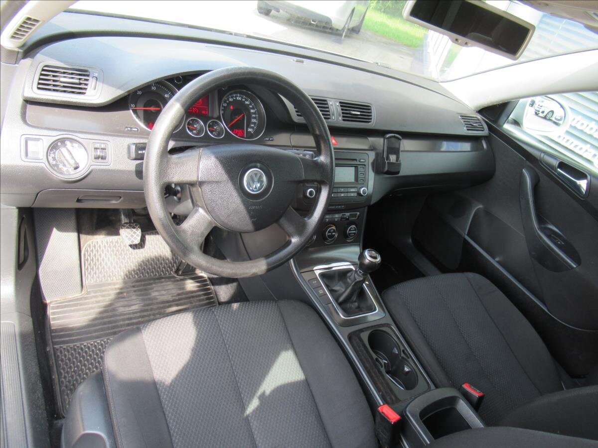 Volkswagen Passat Kombi 2,0 l 103 kw