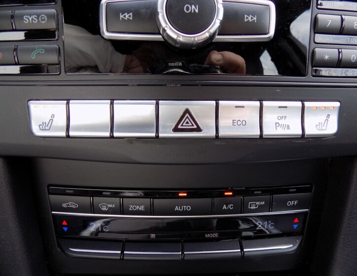 Mercedes-Benz Třídy E Sedan / Limuzína 2,1 l 125 kw