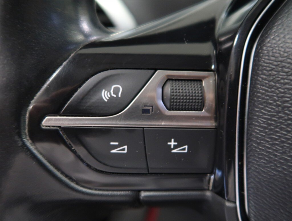 Peugeot 5008 Kombi 2,0 l 110 kw