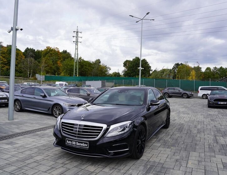 Mercedes-Benz Třídy S Sedan / Limuzína 3,0 l 190 kw