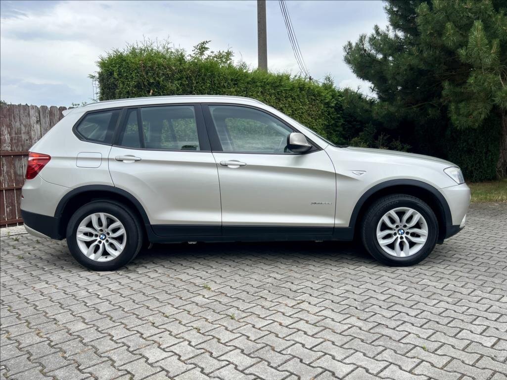 BMW X3 SUV / Terénní 2,0 l 135 kw
