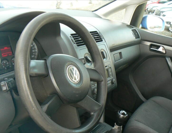 Volkswagen Touran 10