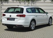 Volkswagen Passat Kombi 2,0 l 110 kw