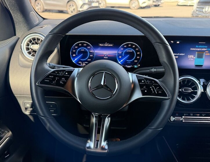 Mercedes-Benz EQA Kombi 0,0 140 kw