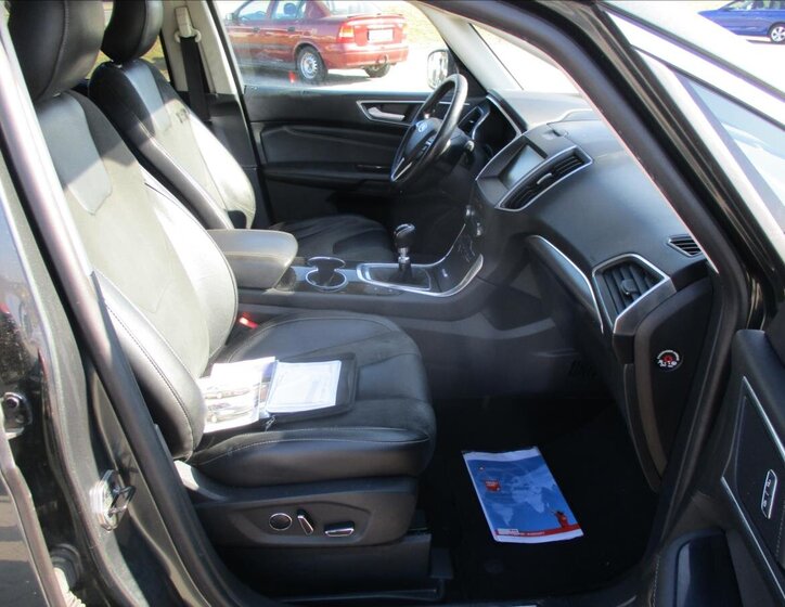 Ford S-MAX 14