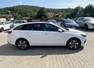 Hyundai i30 Kombi 1,5 l 71 kw