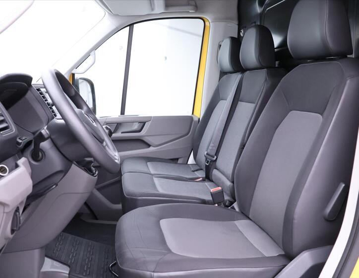 Volkswagen Crafter 13