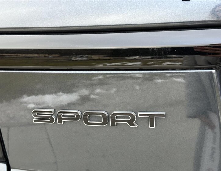 Land Rover Range Rover SUV 4,4 l 250 kw