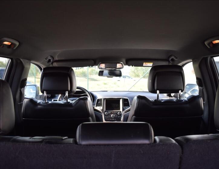 Jeep Grand Cherokee 22