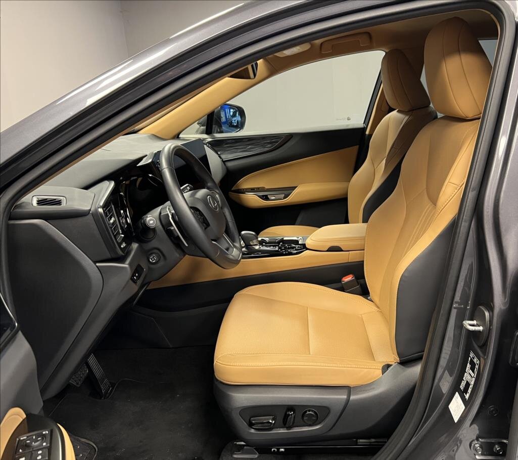 Lexus NX 350h SUV 2,5 l 179 kw