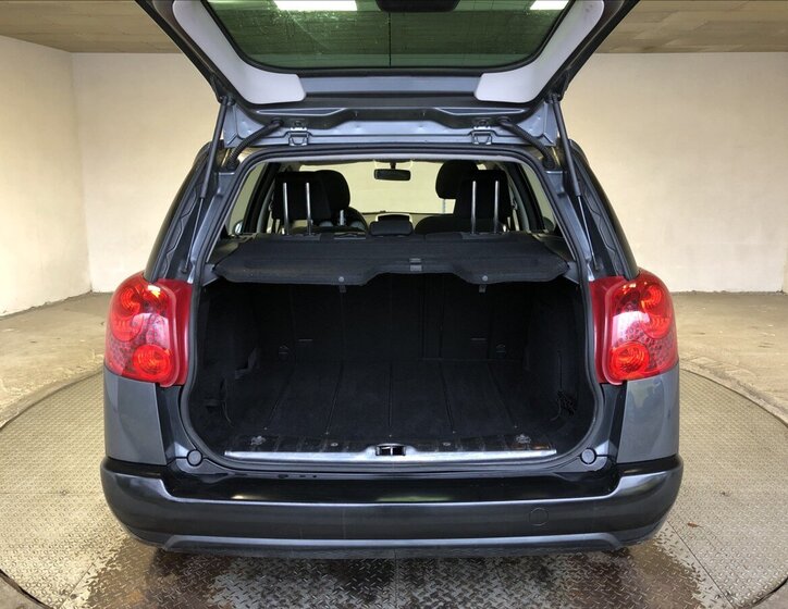 Peugeot 207 Kombi 1,4 l 70 kw