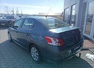 Peugeot 301 Sedan 1,6 l 68 kw