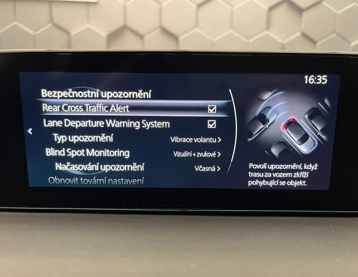 Mazda MX-30 SUV / Terénní 0,0 107 kw