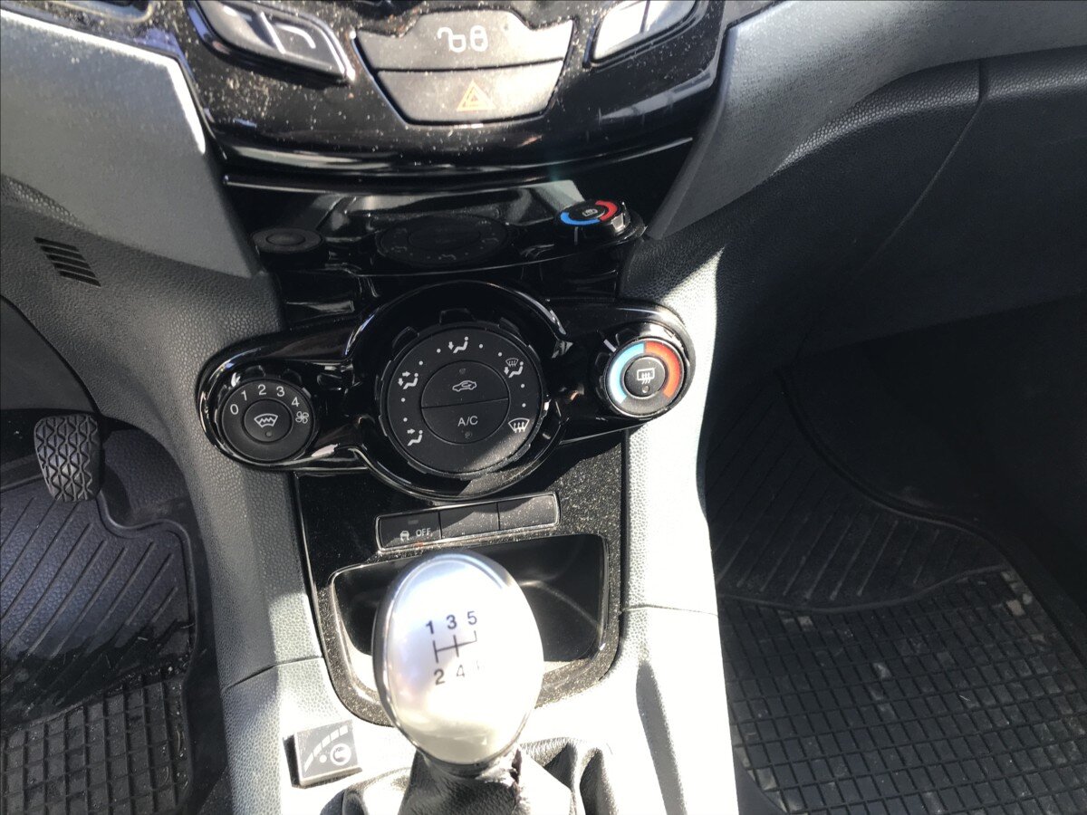 Ford Fiesta Hatchback 1,6 l 88 kw