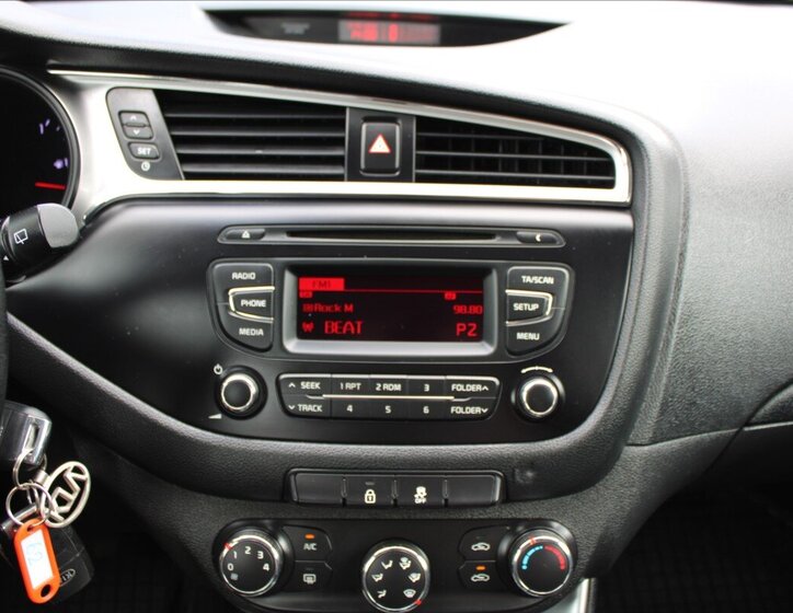 KIA Ceed Hatchback 1,4 l 73 kw