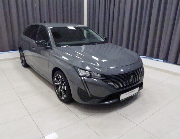 Peugeot 308 Kombi 1,2 l 96 kw