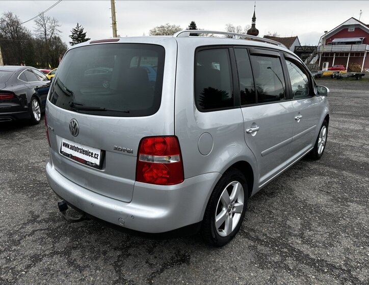Volkswagen Touran MPV 2,0 l 110 kw