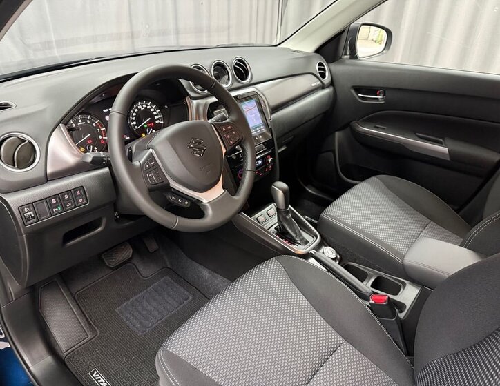 Suzuki Vitara SUV / Terénní 1,4 l 81 kw