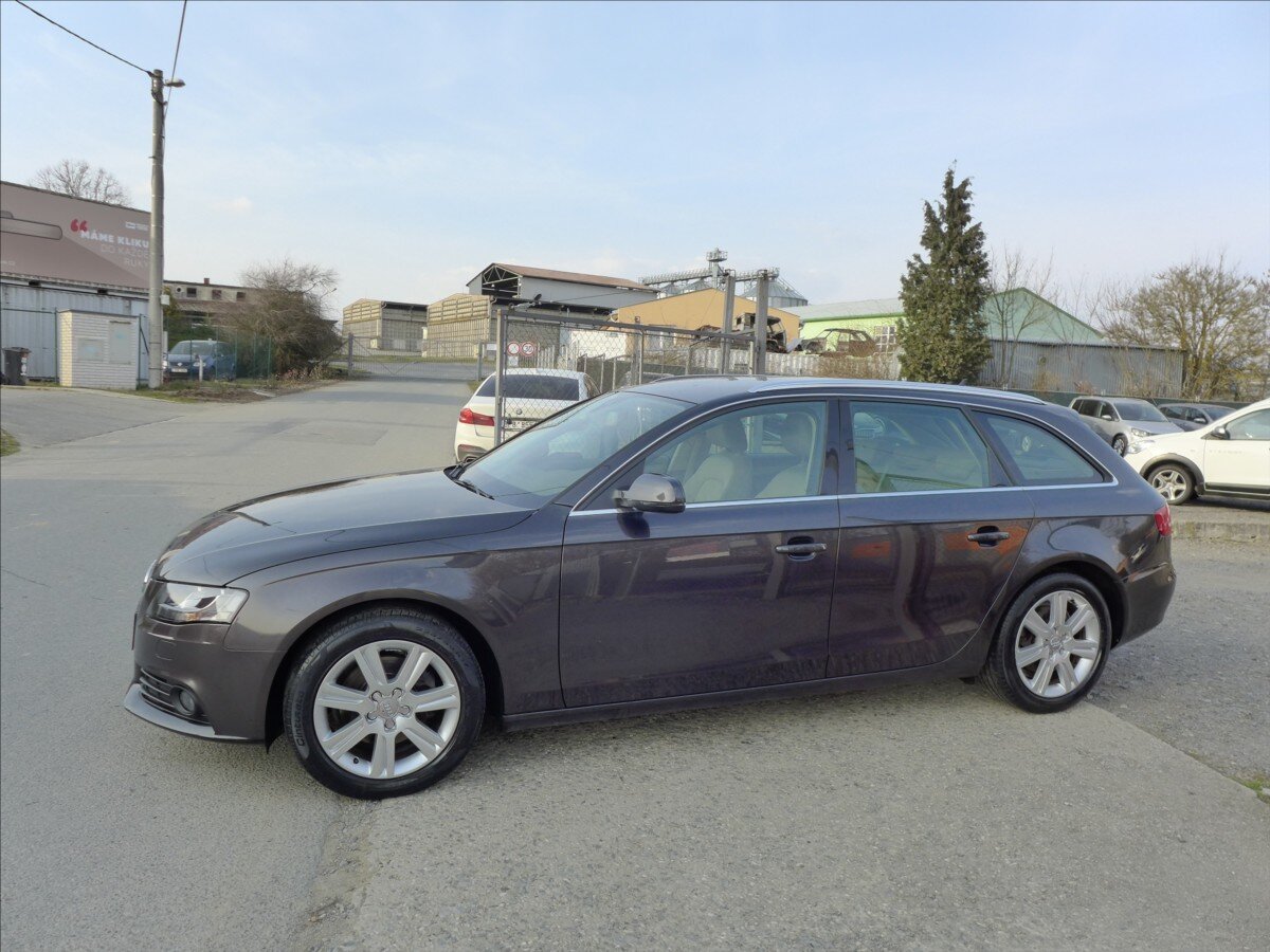 Audi A4 Kombi 2,0 l 105 kw