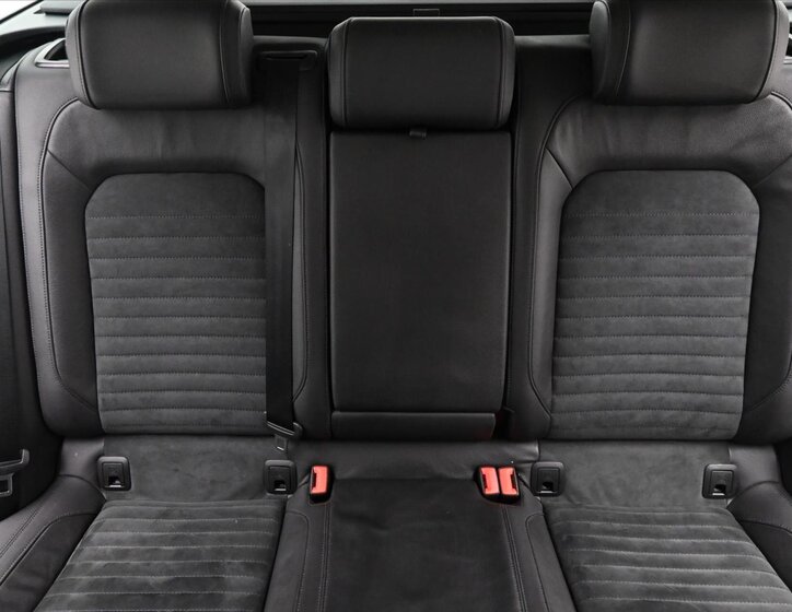 Volkswagen Passat Kombi 2,0 l 140 kw