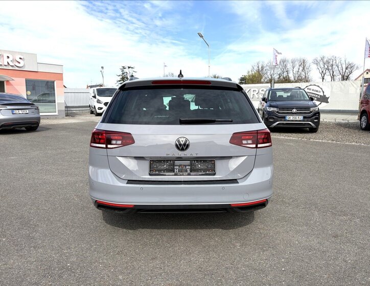 Volkswagen Passat Kombi 2,0 l 110 kw