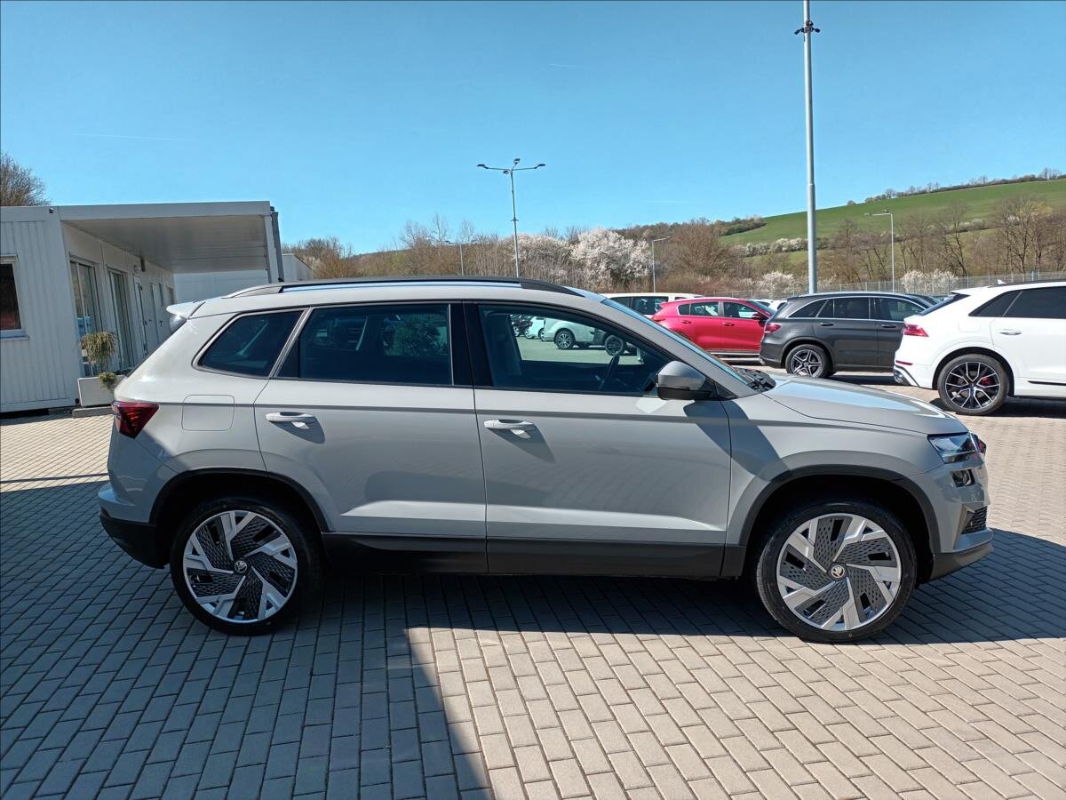 Škoda Karoq SUV / Terénní 2,0 l 110 kw