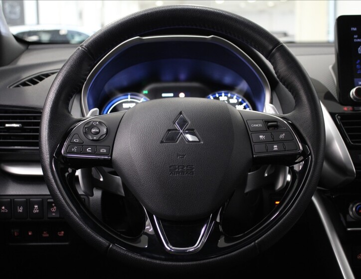 Mitsubishi Eclipse Cross 9