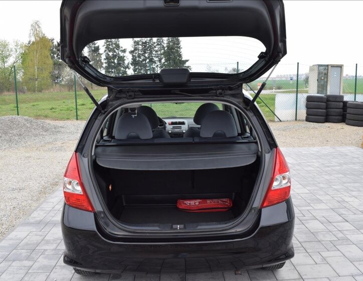 Honda Jazz Hatchback 1,2 l 57 kw