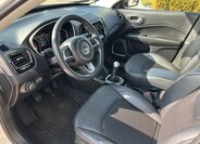 Jeep Compass SUV / Terénní 1,3 l 96 kw