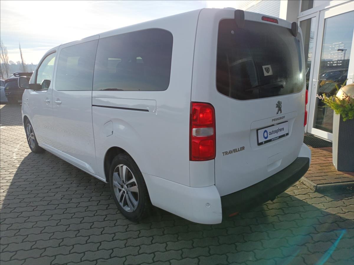 Peugeot Traveller