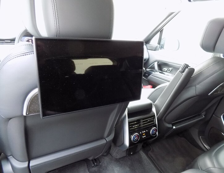 Land Rover Range Rover SUV 4,4 l 390 kw