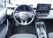 Toyota Corolla Sedan / Limuzína 1,6 l 97 kw