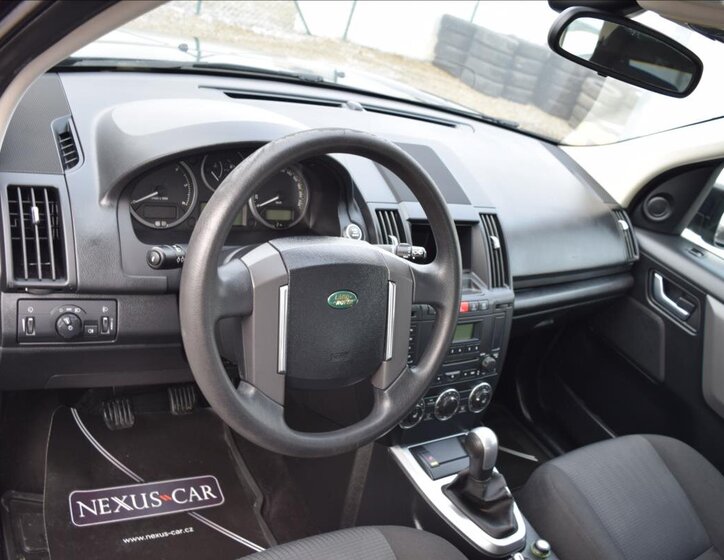 Land Rover Freelander 16