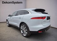 Jaguar F-Pace SUV 3,0 l 221 kw