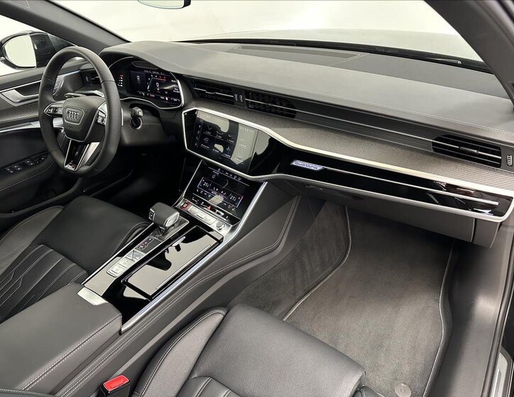 Audi S6 Kombi 3,0 l 253 kw