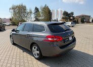 Peugeot 308 Kombi 1,2 l 96 kw