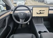 Tesla Model Y SUV 0,0 393 kw