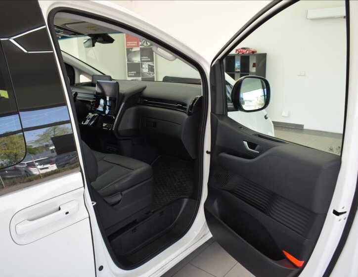 Hyundai Staria MPV 2,2 l 130 kw