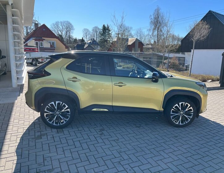 Toyota Yaris Cross SUV / Terénní 1,5 l 68 kw