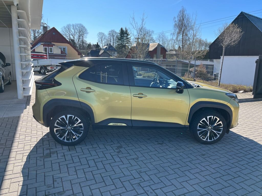 Toyota Yaris Cross SUV / Terénní 1,5 l 68 kw