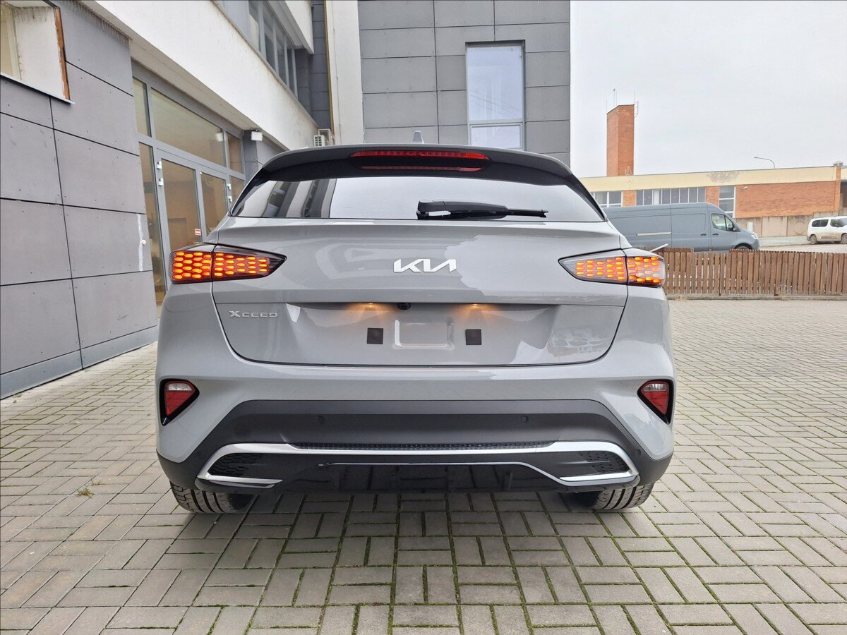 KIA XCeed SUV / Terénní 1,6 l 110 kw