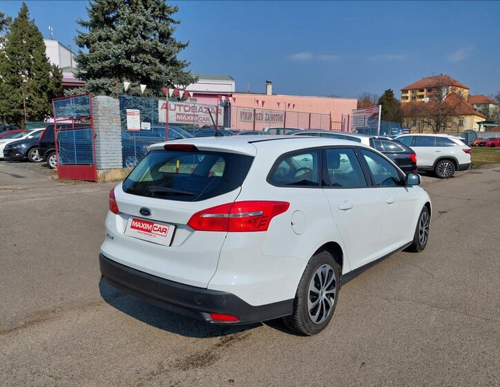 Ford Focus Kombi 1,5 l 77 kw