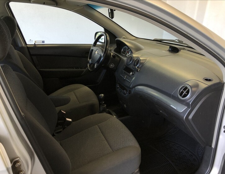 Chevrolet Aveo 12